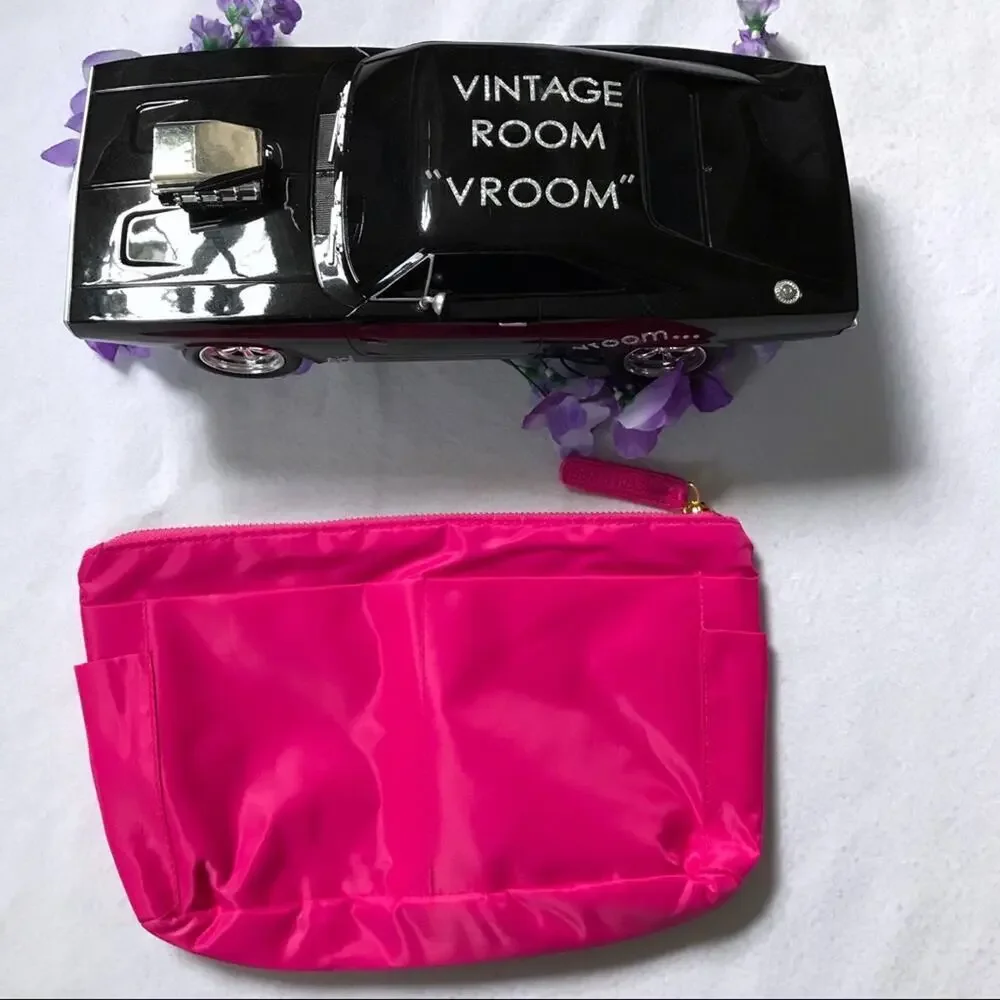 Sonia Kashuk NWOT Pink Makeup Bag